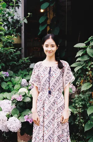章乐韵清秀甜美图片_7