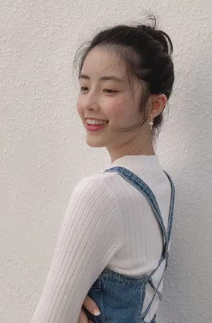 章乐韵可爱甜美图片_4