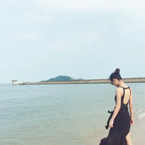 马泽涵性感迷人海边写真图片_2