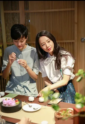 女演员李梦时尚活动照甜美写真_2