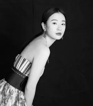 李梦性感风情大片写真图片_4