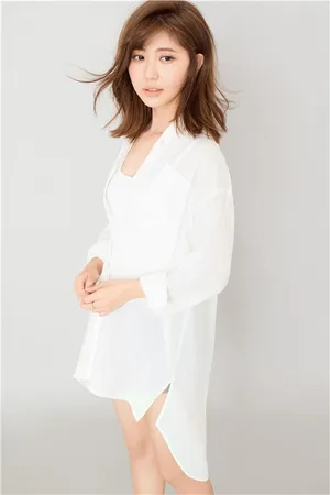 李梦颖夏日清爽性感写真图片