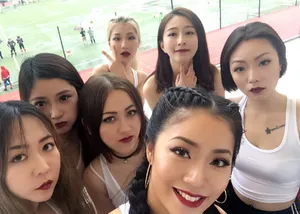 王菊生活自拍照图片_2