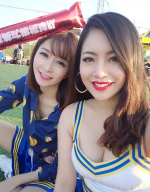 王菊生活自拍照图片_9