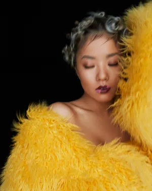 王菊时尚彩妆写真图片_2
