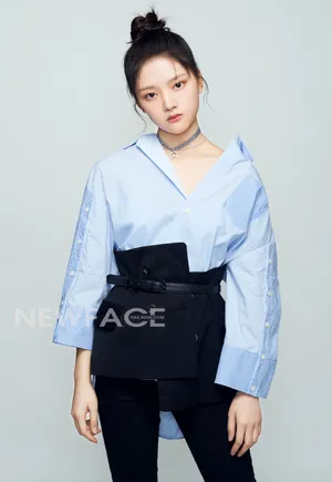 任敏Newface性感杂志写真大片_5