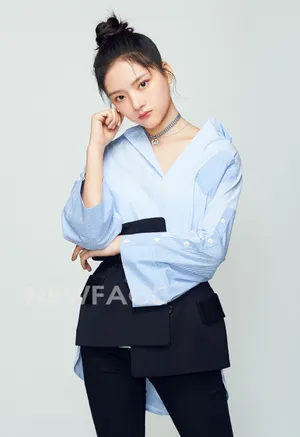 任敏Newface性感杂志写真大片_8