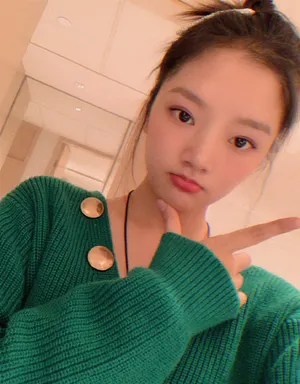任敏生活自拍照图片_2