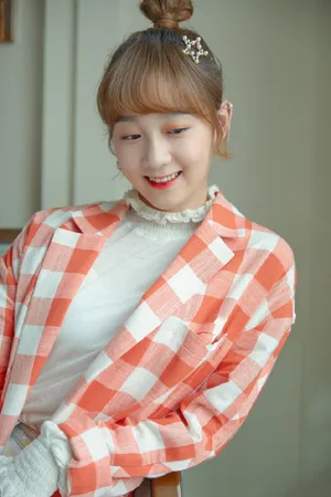 李子璇粉嫩清新甜美写真图片_2