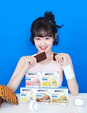 李子璇清新甜美活动写真图片