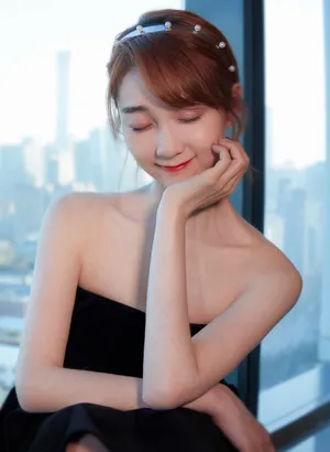 李子璇2018嘉人中国风盛典甜美图片_3
