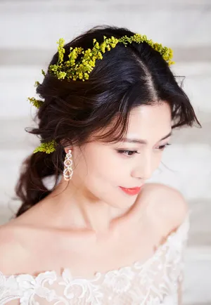 王妍之清新新娘妆性感写真_5