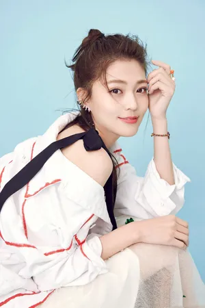 王妍之梦幻唯美写真图片_3