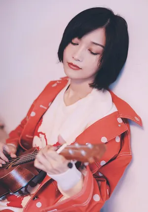 田沅性感甜美家居写真图片_7