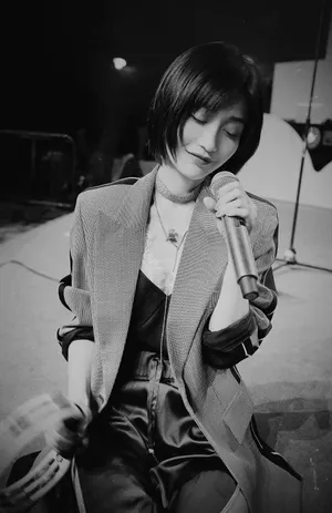 田沅黑白光影性感写真图片_4