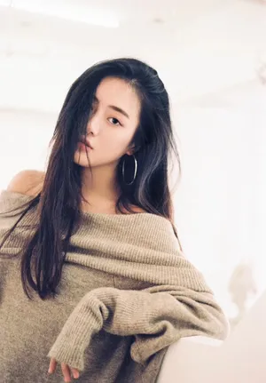 王梓薇唯美清新图片_8