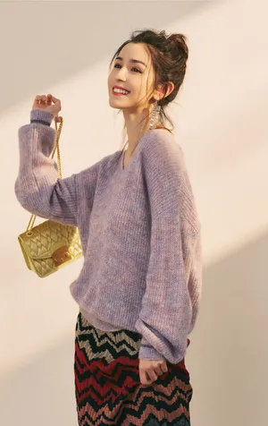 哈妮克孜甜美养眼时尚写真图片_2
