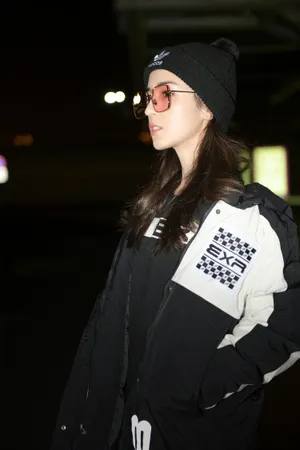 哈妮克孜可爱甜美写真图片_4