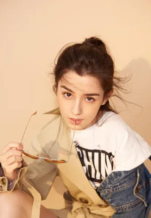 哈妮克孜性感酷帅写真图片_2