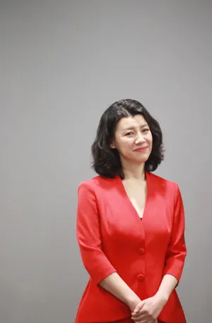 刘琳优雅气质活动照图片_2