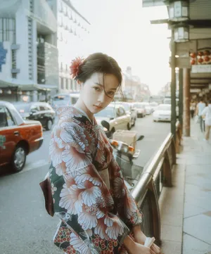 邱诗媛日本和服性感街拍图片_2