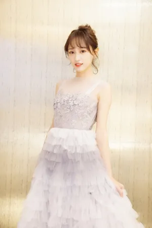 SNH48黄婷婷甜美仙气写真图片
