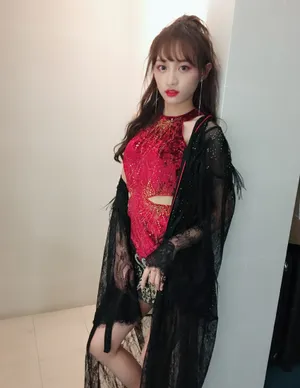 SNH48黄婷婷性感舞台照图片_2