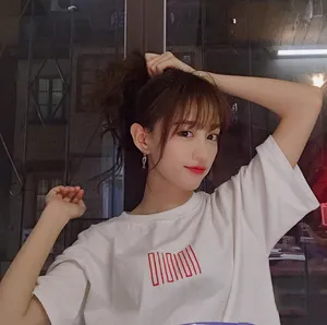SNH48黄婷婷白色T恤清新图片_4