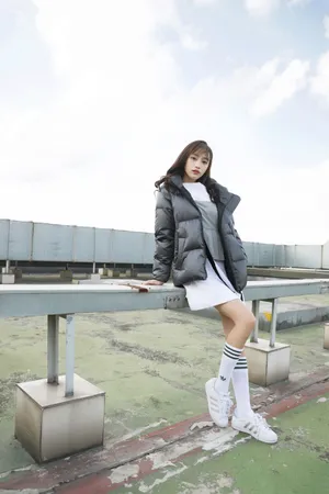 SNH48黄婷婷清新甜美写真图片_3