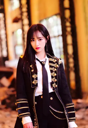 SNH48黄婷婷性感迷人写真图片_5