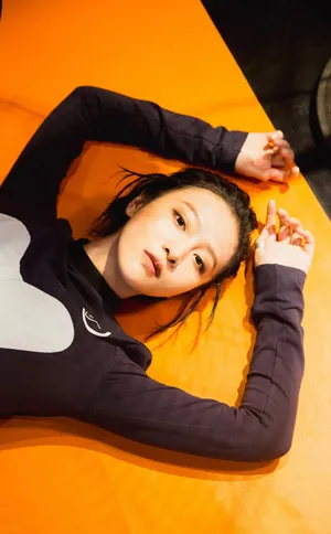 高雨儿性感美艳时尚写真图片_2