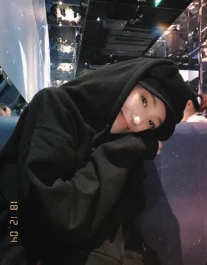 何美璇搞怪生活拍照