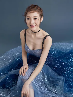 何美璇图片