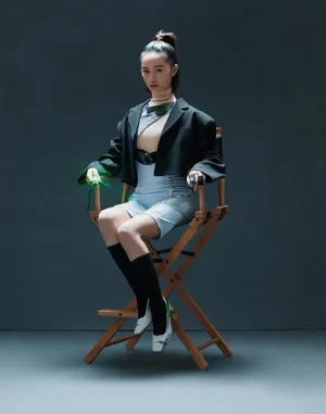 郭晓婷性感时尚光影写真图片_5