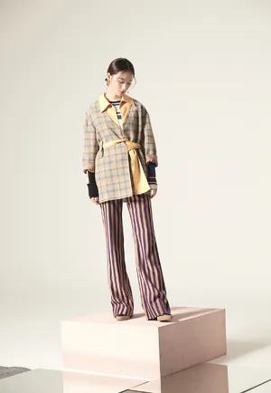 郭晓婷性感时尚优雅写真图片_3