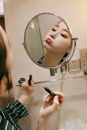 郭晓婷可爱俏皮自拍图片_3