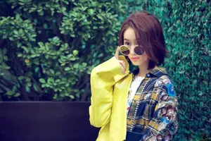郭晓婷时尚街拍图片