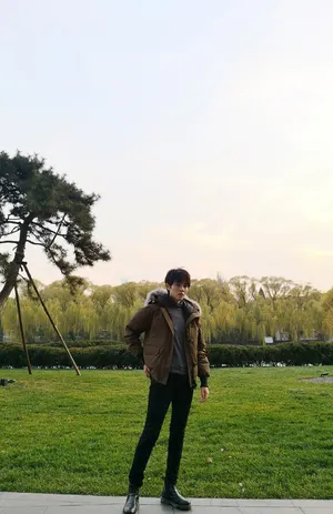 邢恩清新自然生活照图片_3
