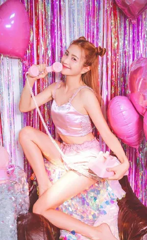 包文婧少女清新写真图片：元气满满_3