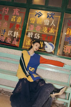 姜梓新个性时髦杂志写真图片_7