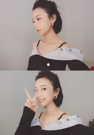 姜梓新生活照_6