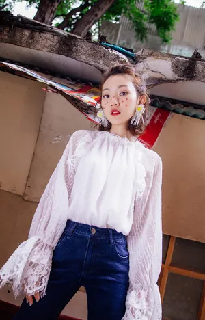 孙艺宁个性不羁时尚写真图片_1