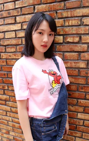 孙艺宁清纯可爱生活照图片_1