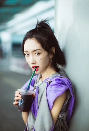 宣璐清新甜美机场照图片_2