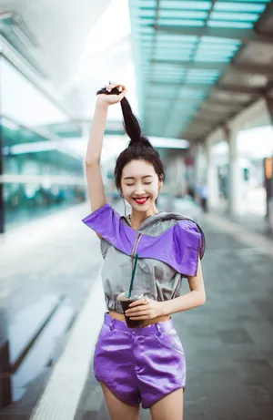 宣璐清新甜美机场照图片_8