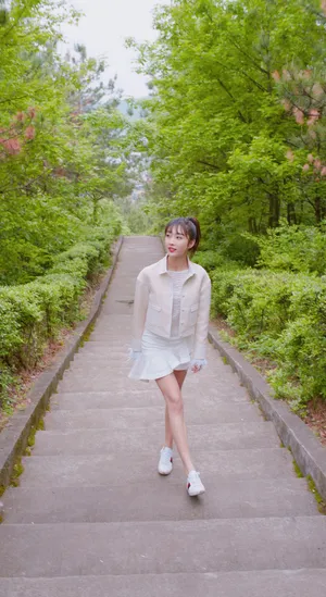 宣璐青春活力图片
