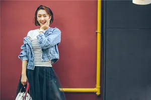 宣璐青春俏丽潮范街拍写真图片_3