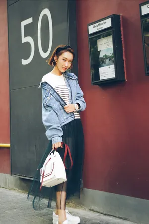宣璐青春俏丽潮范街拍写真图片_5