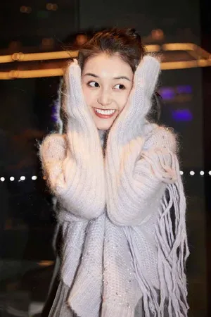 蒋依依俏丽性感写真图片_1