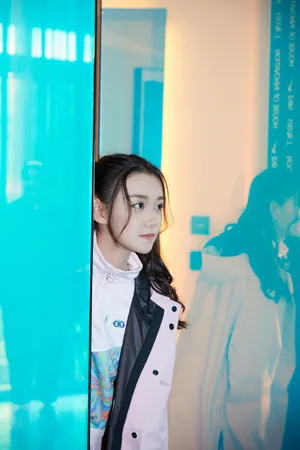 蒋依依运动装活动写真图片